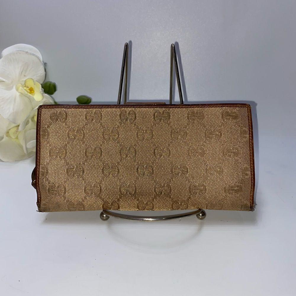 Authentic Gucci GG Logo Ling Clutch Wallet - Picture 2 of 10